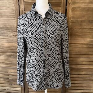 H&M‎ slim fit button down shirt